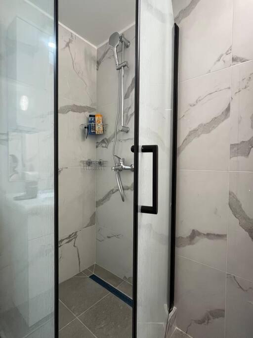 Apartment Miva ซาเกร็บ ภายนอก รูปภาพ