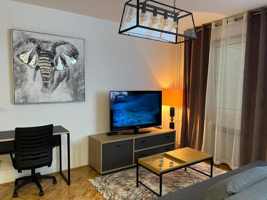 Apartment Miva ซาเกร็บ ภายนอก รูปภาพ